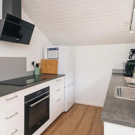 Environmental Home, 3 Bedrooms *